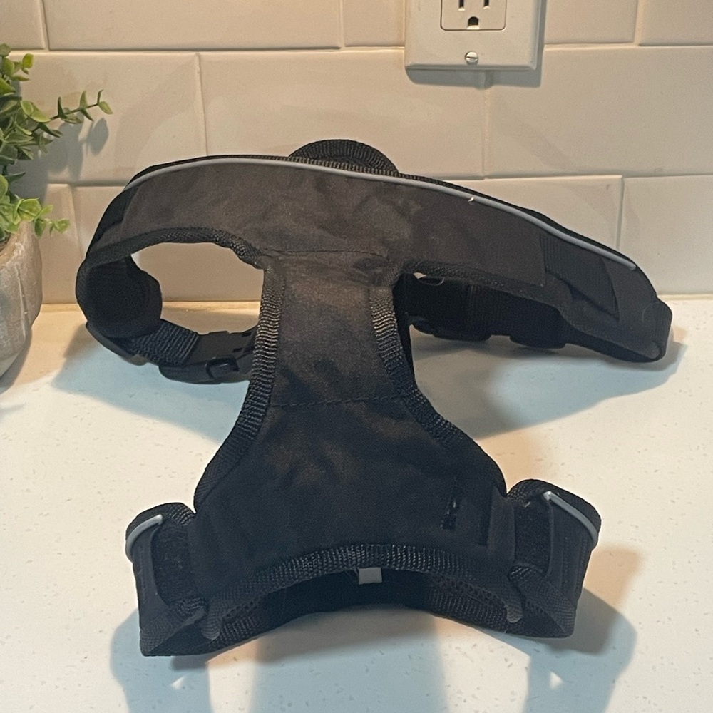 Medium Black Adjustable Dog Harness with Reflective Trim